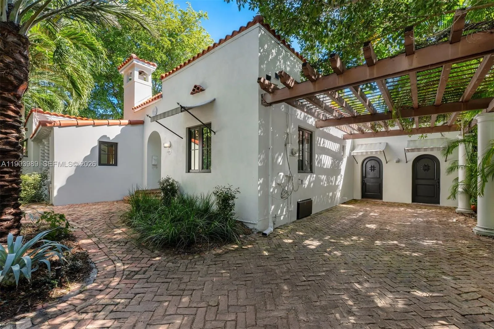 2530 Andros Ave, Miami, Florida 33133, Miami, Florida 33133, 4 Bedrooms Bedrooms, ,3 BathroomsBathrooms,Residential,For Sale,2530 Andros Ave, Miami, Florida 33133,A11903989