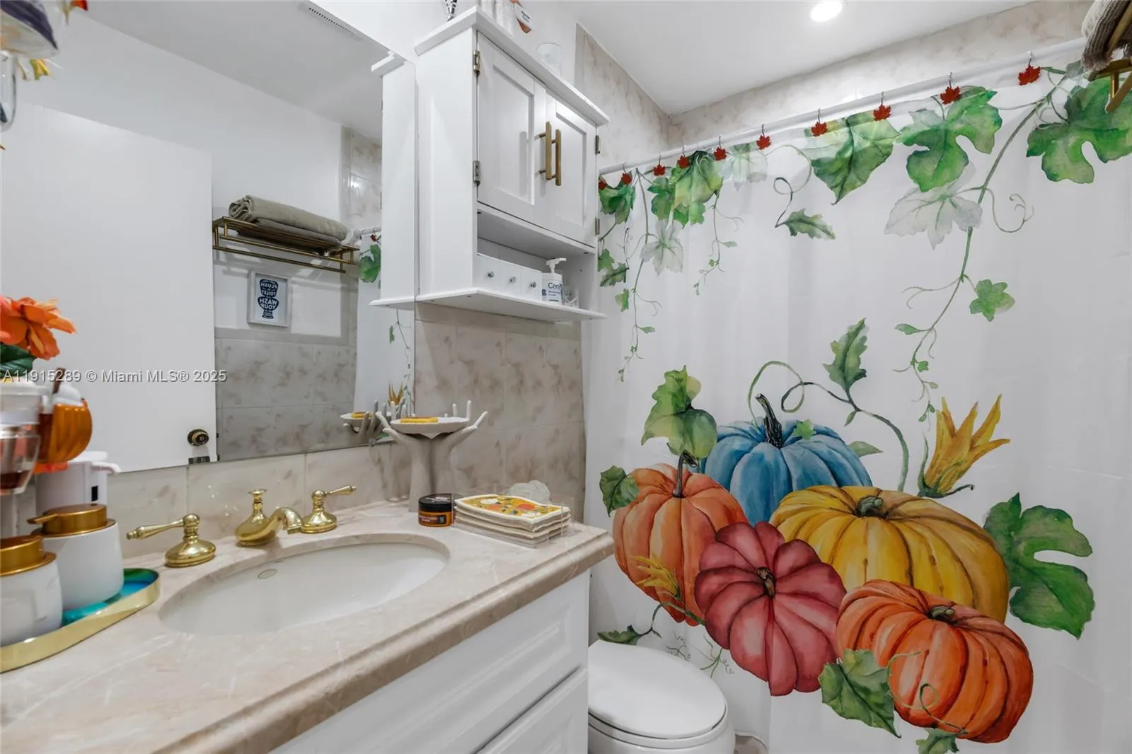 3631 Sw 27th St, Miami, Florida 33133, Miami, Florida 33133, ,Residential Income,For Sale,3631 Sw 27th St, Miami, Florida 33133,A11915289