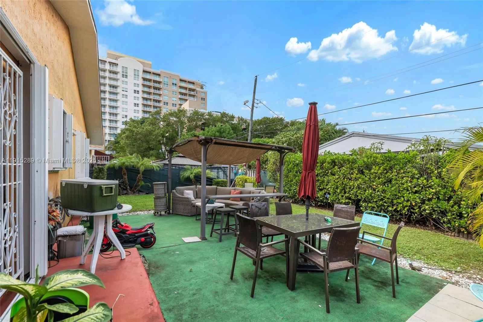 3631 Sw 27th St, Miami, Florida 33133, Miami, Florida 33133, ,Residential Income,For Sale,3631 Sw 27th St, Miami, Florida 33133,A11915289