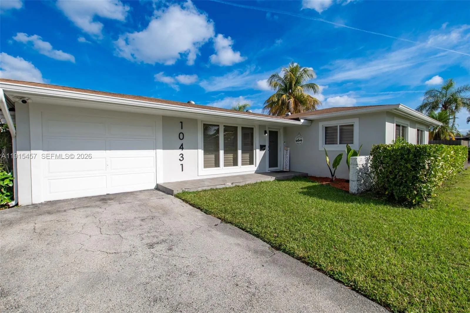 10431 Sw 93rd St, Miami, Florida 33176, Miami, Florida 33176, 4 Bedrooms Bedrooms, ,3 BathroomsBathrooms,Residential,For Sale,10431 Sw 93rd St, Miami, Florida 33176,A11915457