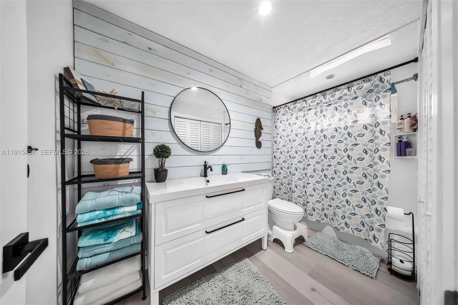 10431 Sw 93rd St, Miami, Florida 33176, Miami, Florida 33176, 4 Bedrooms Bedrooms, ,3 BathroomsBathrooms,Residential,For Sale,10431 Sw 93rd St, Miami, Florida 33176,A11915457