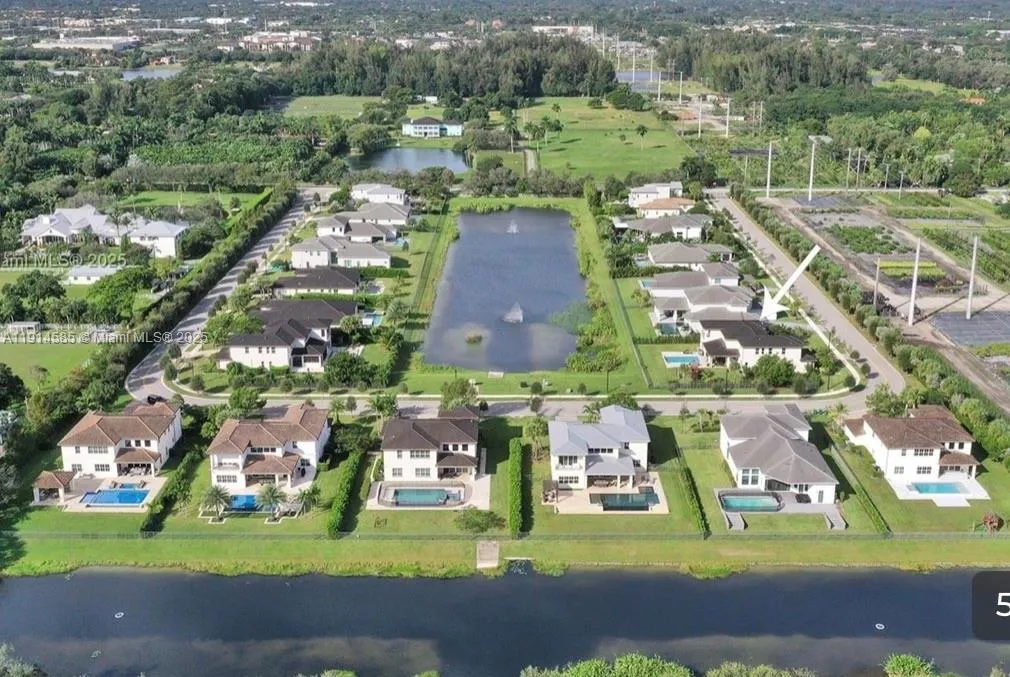 Davie, Florida 33314, 5 Bedrooms Bedrooms, ,5 BathroomsBathrooms,Residential Lease,For Rent,A11914585