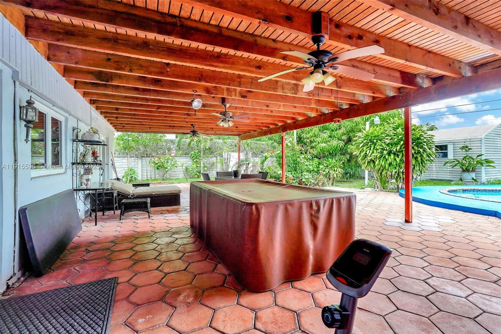3711 Sw 87th Ave, Miami, Florida 33165, Miami, Florida 33165, ,Commercial Sale,For Sale,3711 Sw 87th Ave, Miami, Florida 33165,A11915596