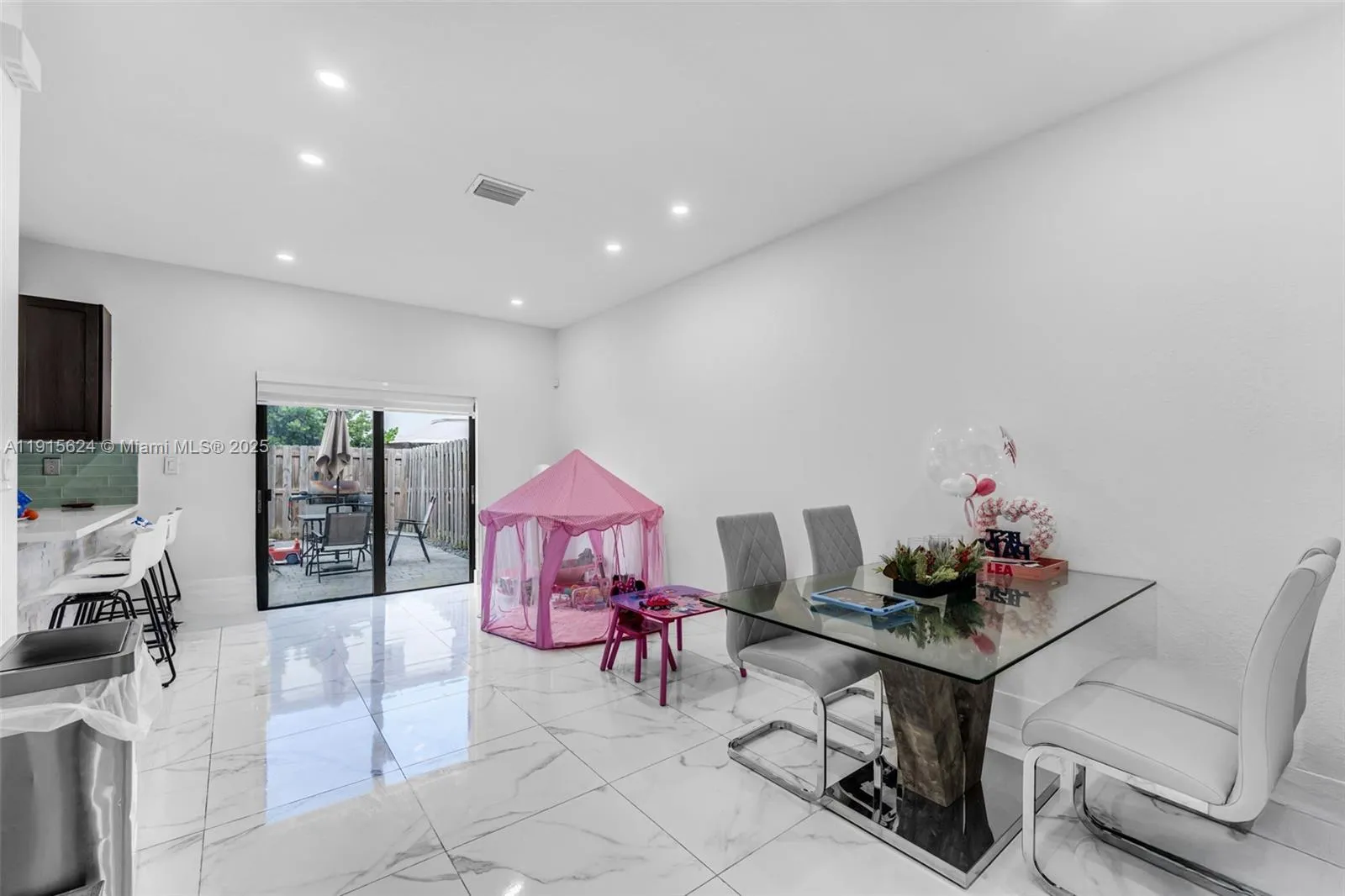 13309 Sw 287th Ter, Homestead, Florida 33033, Homestead, Florida 33033, 3 Bedrooms Bedrooms, ,2 BathroomsBathrooms,Residential,For Sale,13309 Sw 287th Ter, Homestead, Florida 33033,A11915624