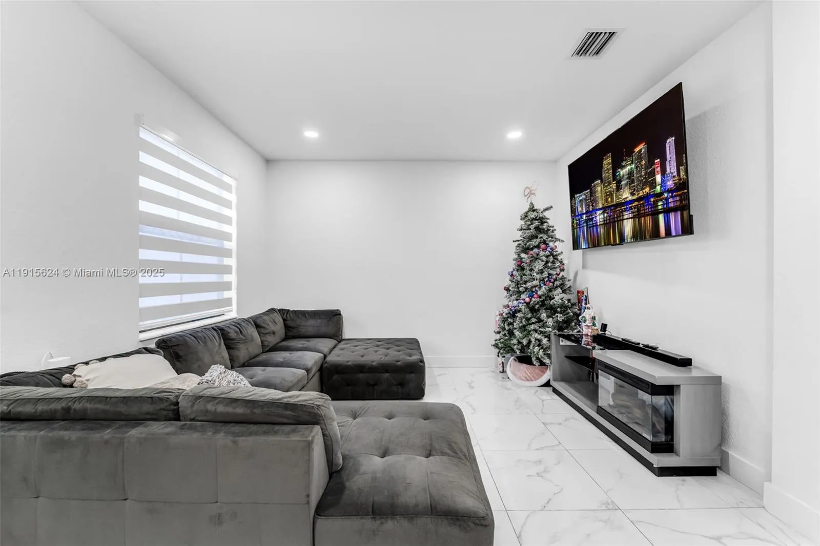 13309 Sw 287th Ter, Homestead, Florida 33033, Homestead, Florida 33033, 3 Bedrooms Bedrooms, ,2 BathroomsBathrooms,Residential,For Sale,13309 Sw 287th Ter, Homestead, Florida 33033,A11915624