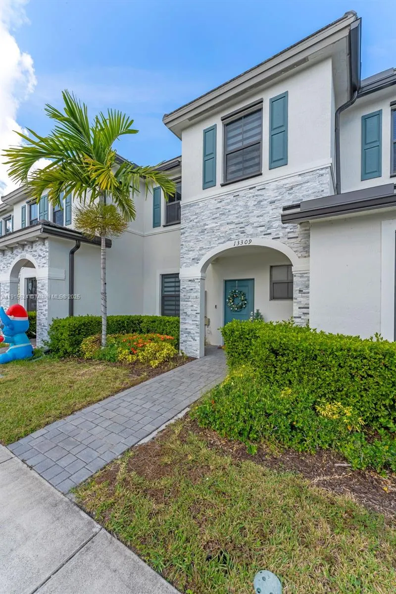 13309 Sw 287th Ter, Homestead, Florida 33033, Homestead, Florida 33033, 3 Bedrooms Bedrooms, ,2 BathroomsBathrooms,Residential,For Sale,13309 Sw 287th Ter, Homestead, Florida 33033,A11915624