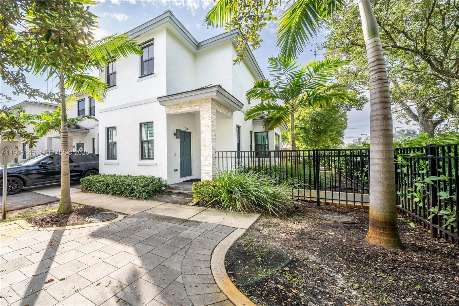 1928 Sw 5th Blvd, Fort Lauderdale, Florida 33312, Fort Lauderdale, Florida 33312, 3 Bedrooms Bedrooms, ,2 BathroomsBathrooms,Residential,For Sale,1928 Sw 5th Blvd, Fort Lauderdale, Florida 33312,A11915645