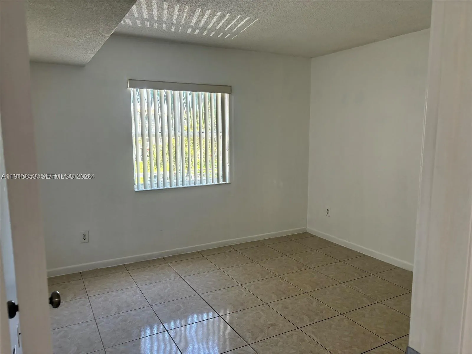 8240 Sw 210th St 201, Cutler Bay, Florida 33189, Cutler Bay, Florida 33189, 2 Bedrooms Bedrooms, ,2 BathroomsBathrooms,Residential Lease,For Rent,8240 Sw 210th St 201, Cutler Bay, Florida 33189,A11915653