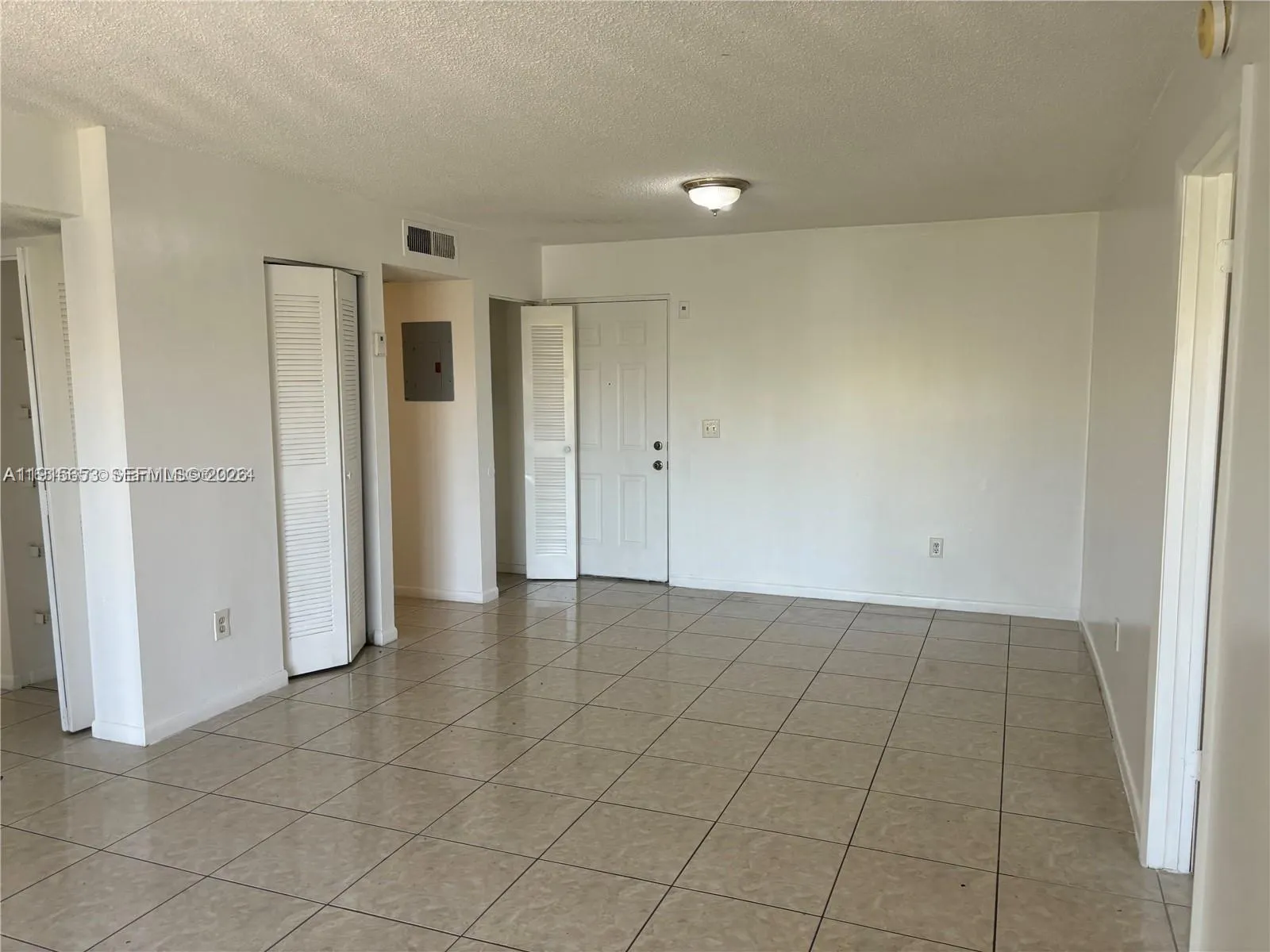 8240 Sw 210th St 201, Cutler Bay, Florida 33189, Cutler Bay, Florida 33189, 2 Bedrooms Bedrooms, ,2 BathroomsBathrooms,Residential Lease,For Rent,8240 Sw 210th St 201, Cutler Bay, Florida 33189,A11915653