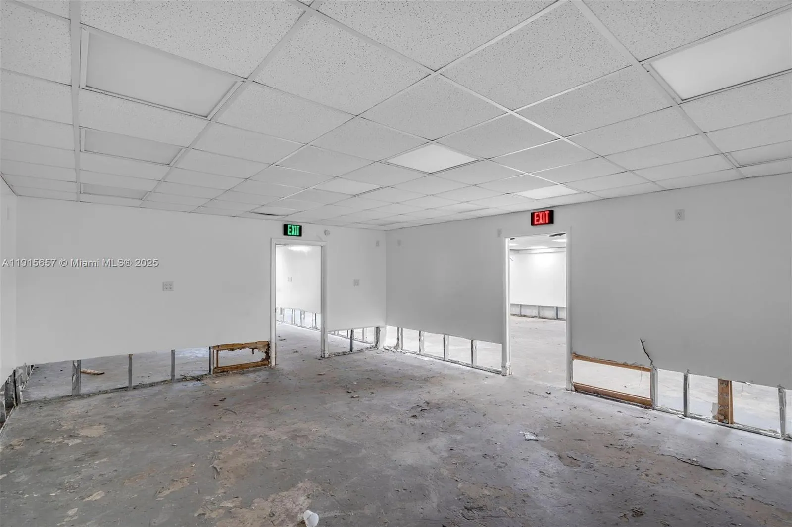 1226 Nw 23rd Ave, Fort Lauderdale, Florida 33311, Fort Lauderdale, Florida 33311, ,Commercial Lease,For Rent,1226 Nw 23rd Ave, Fort Lauderdale, Florida 33311,A11915657