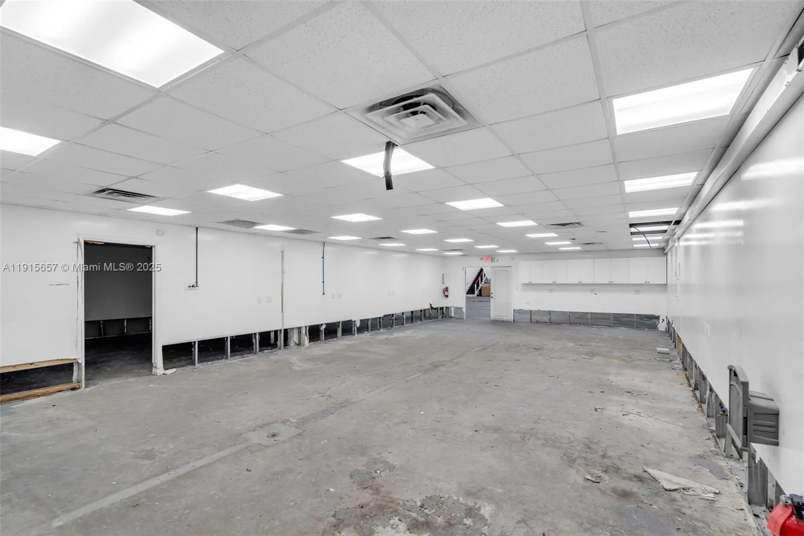 1226 Nw 23rd Ave, Fort Lauderdale, Florida 33311, Fort Lauderdale, Florida 33311, ,Commercial Lease,For Rent,1226 Nw 23rd Ave, Fort Lauderdale, Florida 33311,A11915657