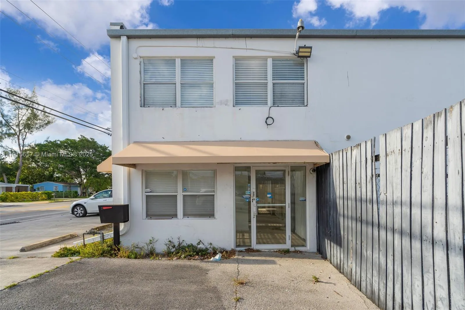 1226 Nw 23rd Ave, Fort Lauderdale, Florida 33311, Fort Lauderdale, Florida 33311, ,Commercial Lease,For Rent,1226 Nw 23rd Ave, Fort Lauderdale, Florida 33311,A11915657