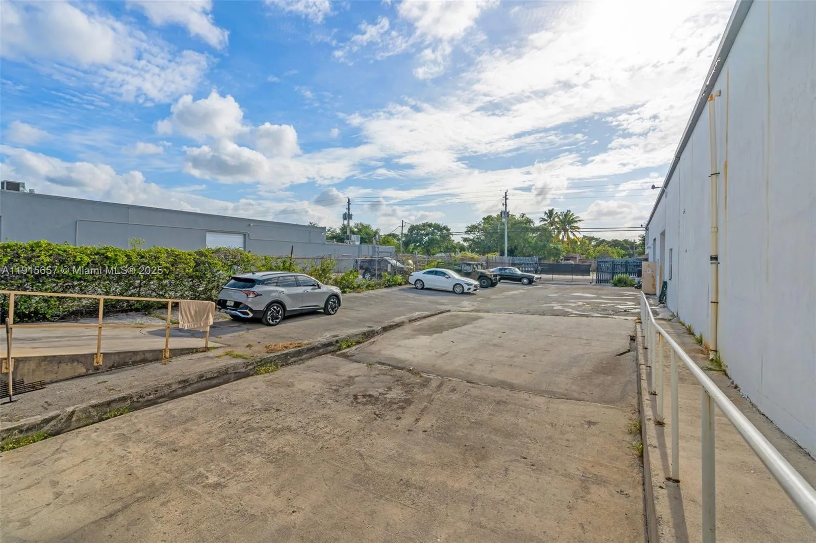 1226 Nw 23rd Ave, Fort Lauderdale, Florida 33311, Fort Lauderdale, Florida 33311, ,Commercial Lease,For Rent,1226 Nw 23rd Ave, Fort Lauderdale, Florida 33311,A11915657
