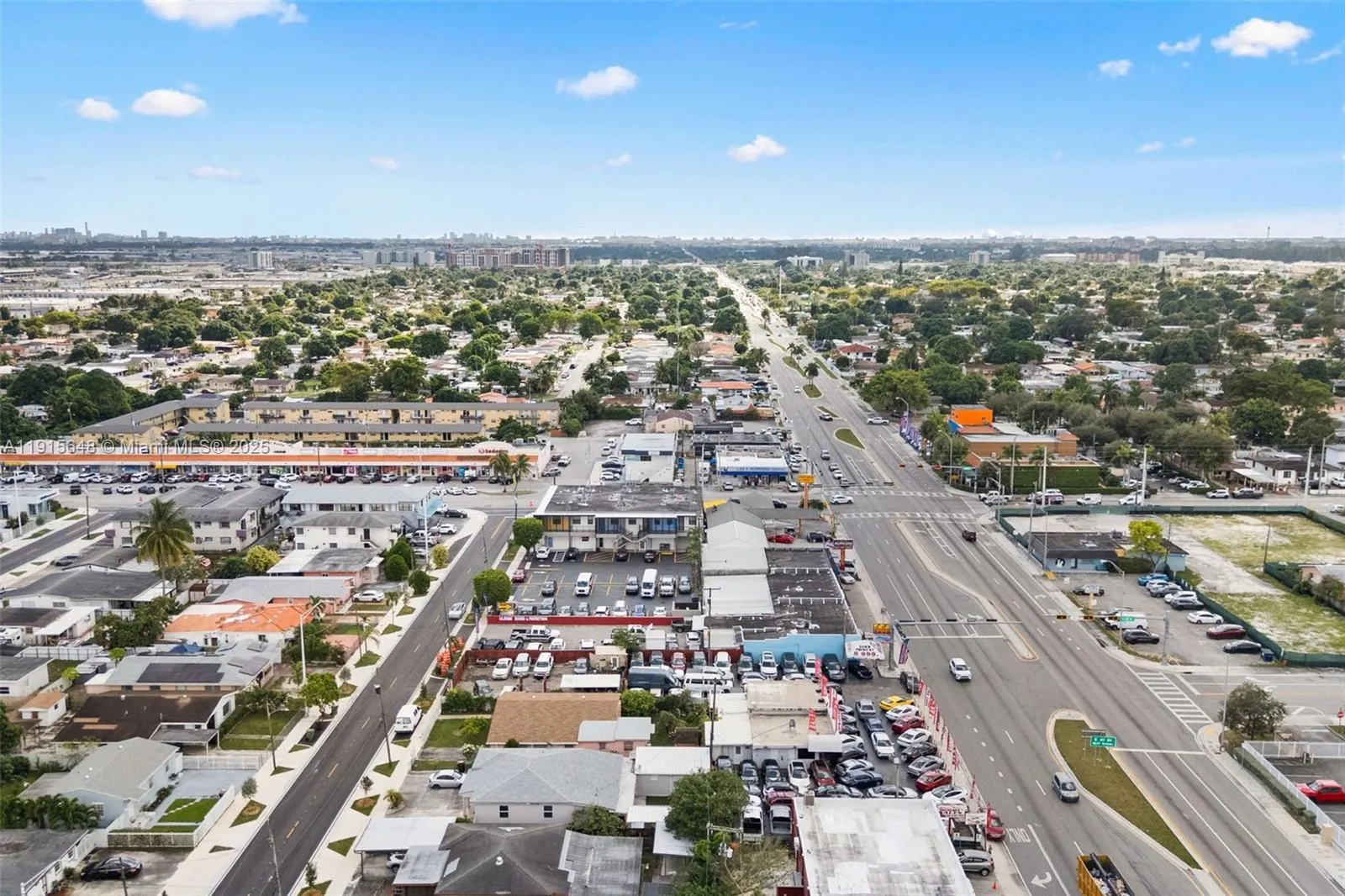 4245 E 8th Ave, Hialeah, Florida 33013, Hialeah, Florida 33013, ,Business Opportunity,For Sale,4245 E 8th Ave, Hialeah, Florida 33013,A11915648