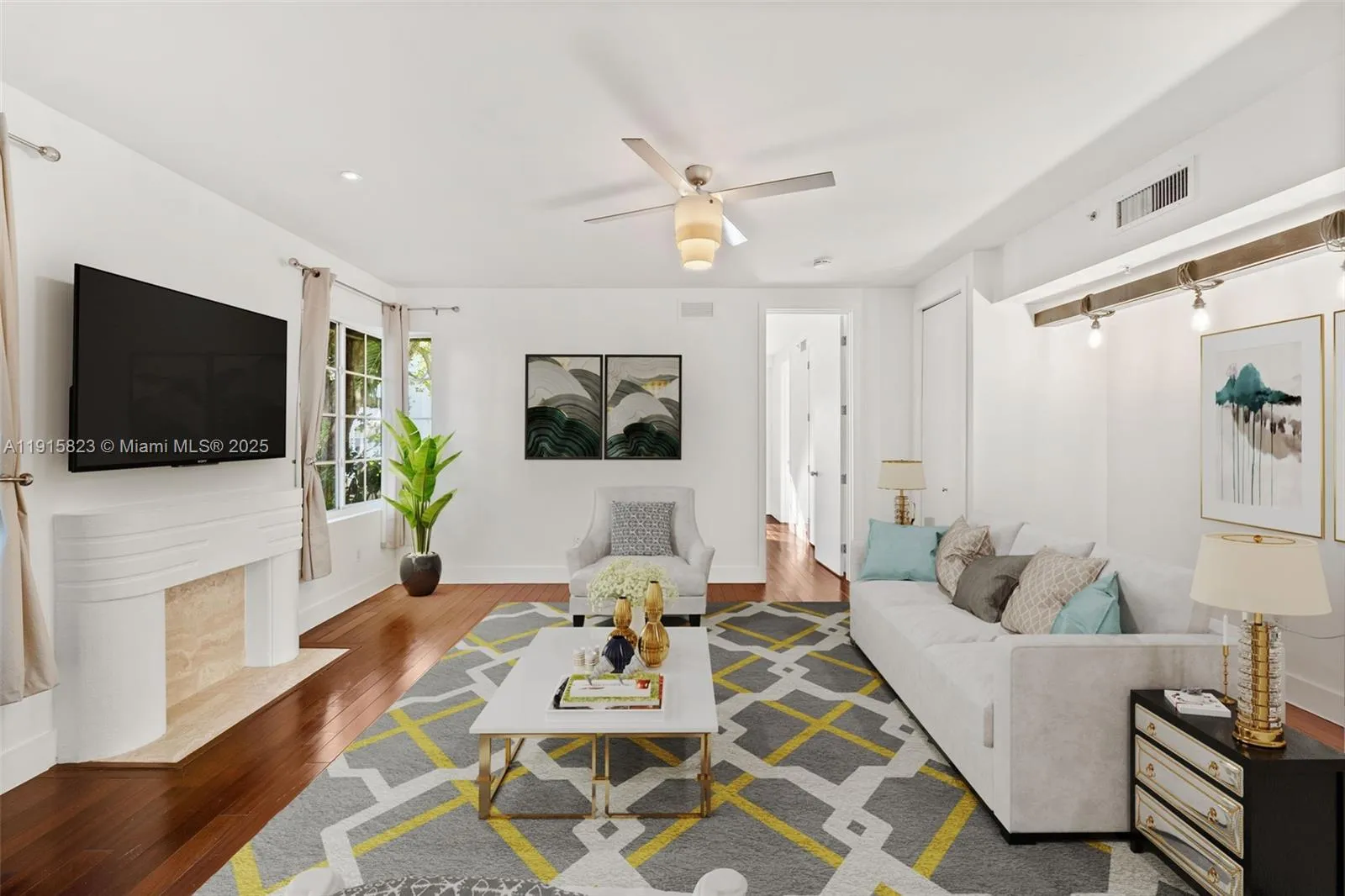 1025 Michigan Av 1c, Miami Beach, Florida 33139, Miami Beach, Florida 33139, 1 Bedroom Bedrooms, ,1 BathroomBathrooms,Residential,For Sale,1025 Michigan Av 1c, Miami Beach, Florida 33139,A11915823