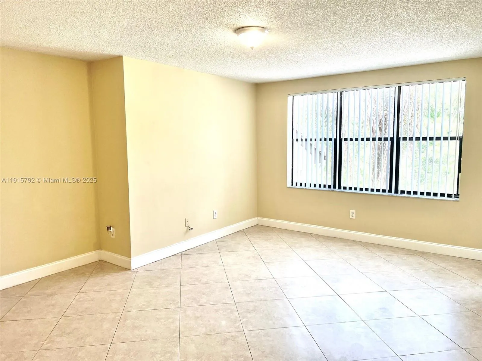 4561 W Mcnab Rd 16, Pompano Beach, Florida 33069, Pompano Beach, Florida 33069, 2 Bedrooms Bedrooms, ,1 BathroomBathrooms,Residential,For Sale,4561 W Mcnab Rd 16, Pompano Beach, Florida 33069,A11915792