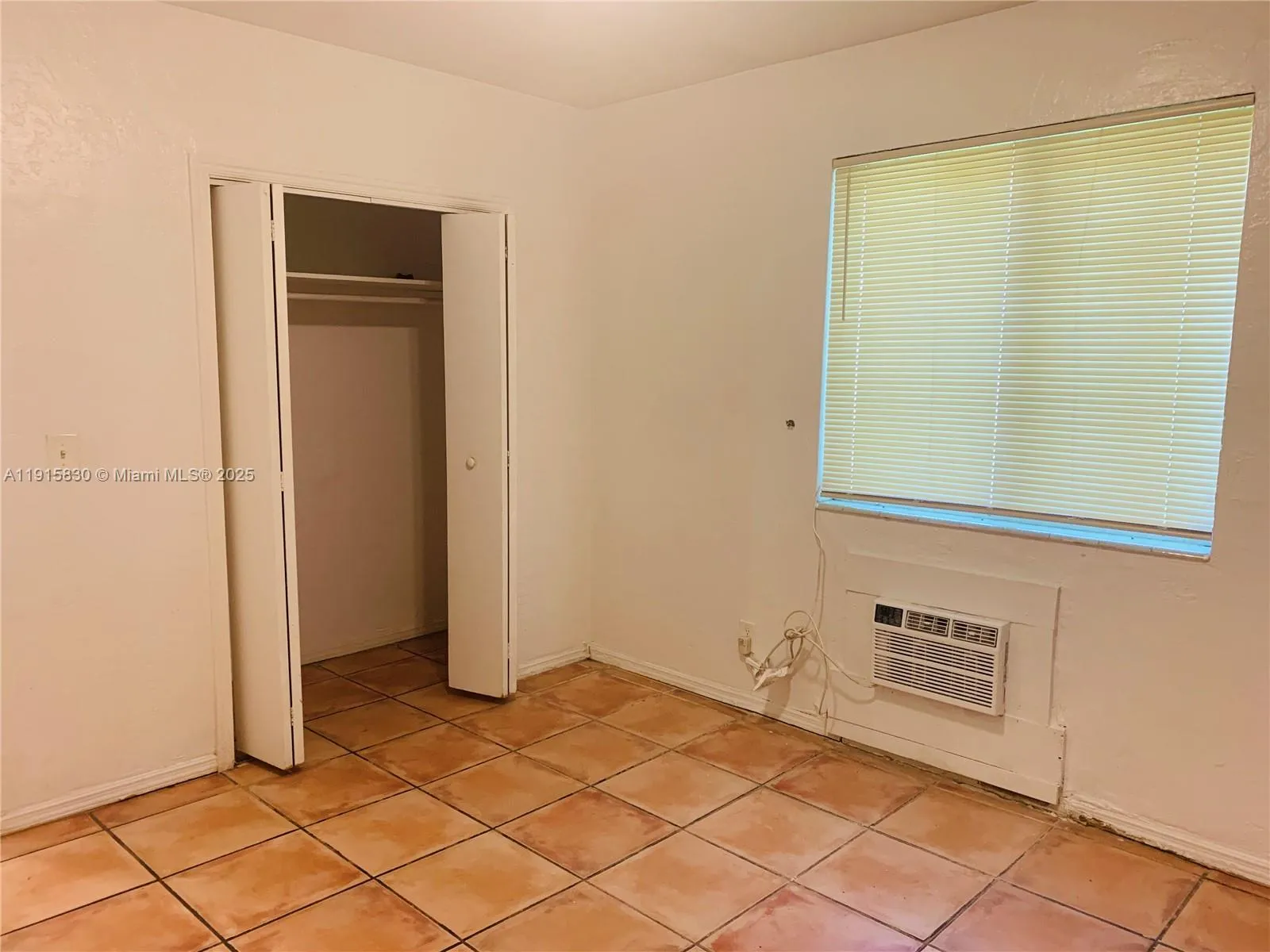 661 Ne 86th St 3, Miami, Florida 33138, Miami, Florida 33138, 1 Bedroom Bedrooms, ,1 BathroomBathrooms,Residential Lease,For Rent,661 Ne 86th St 3, Miami, Florida 33138,A11915830