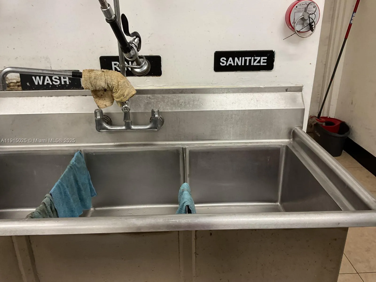 10410 Taft St, Pembroke Pines, Florida 33026, Pembroke Pines, Florida 33026, ,Business Opportunity,For Sale,10410 Taft St, Pembroke Pines, Florida 33026,A11915025