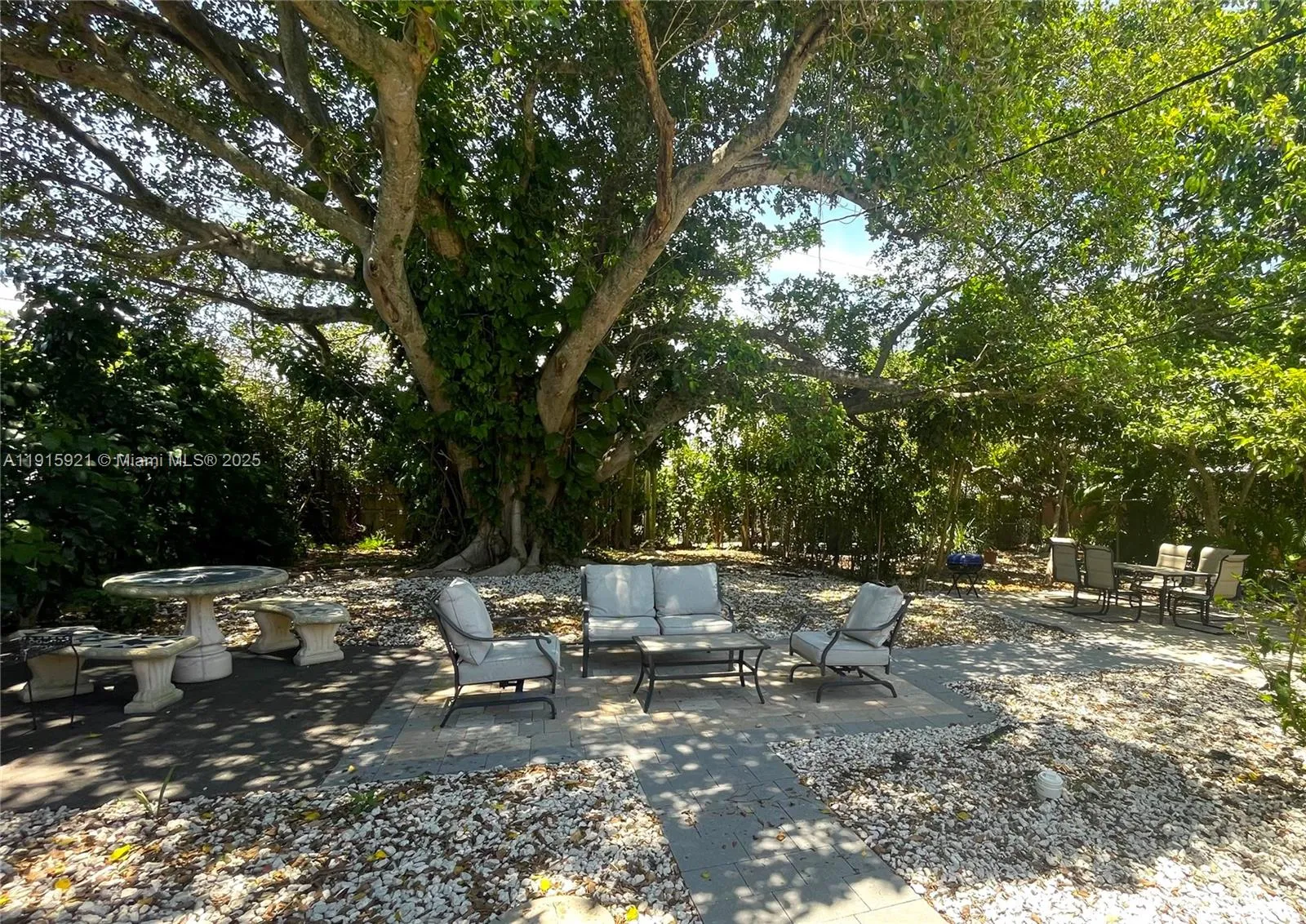 1211 Ne 15th Ave 1, Fort Lauderdale, Florida 33304, Fort Lauderdale, Florida 33304, 2 Bedrooms Bedrooms, ,1 BathroomBathrooms,Residential Lease,For Rent,1211 Ne 15th Ave 1, Fort Lauderdale, Florida 33304,A11915921