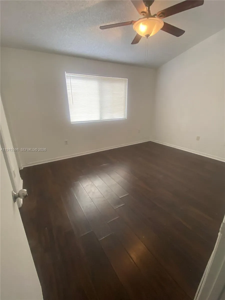 6245 Kendale Lakes Cir 209, Miami, Florida 33183, Miami, Florida 33183, 3 Bedrooms Bedrooms, ,2 BathroomsBathrooms,Residential Lease,For Rent,6245 Kendale Lakes Cir 209, Miami, Florida 33183,A11915598