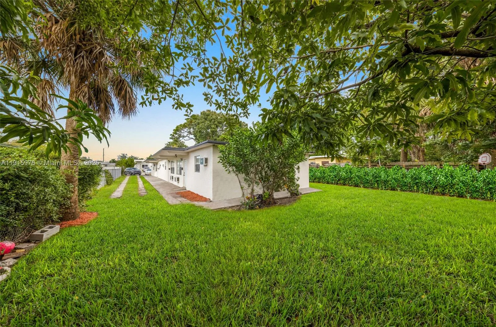 1132 Nw 2nd St, Fort Lauderdale, Florida 33311, Fort Lauderdale, Florida 33311, ,Residential Income,For Sale,1132 Nw 2nd St, Fort Lauderdale, Florida 33311,A11915976