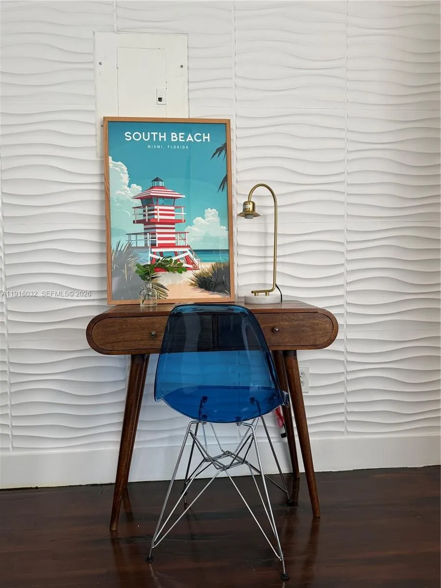 723 2nd St 1, Miami Beach, Florida 33139, Miami Beach, Florida 33139, ,1 BathroomBathrooms,Residential Lease,For Rent,723 2nd St 1, Miami Beach, Florida 33139,A11916032