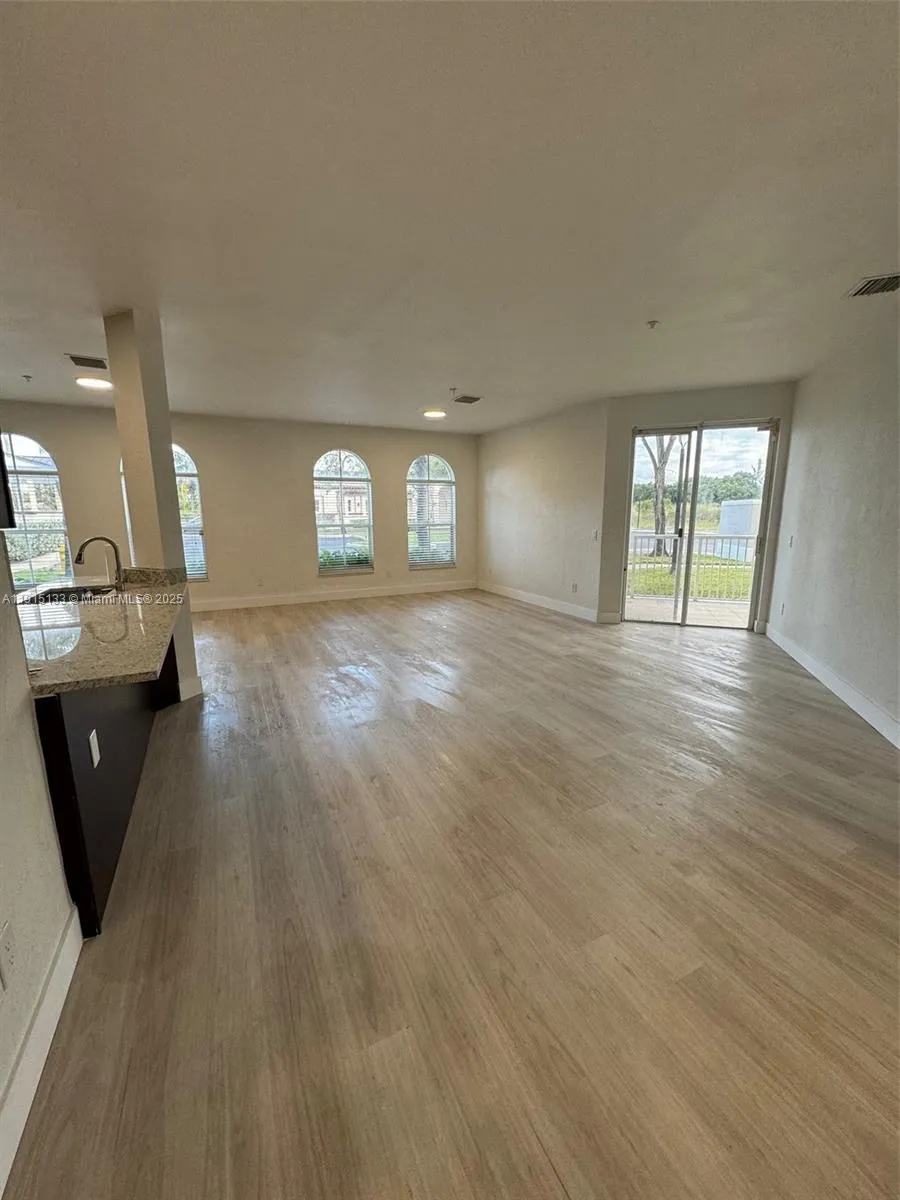 4381 Sw 160th Ave 104, Miramar, Florida 33027, Miramar, Florida 33027, 3 Bedrooms Bedrooms, ,2 BathroomsBathrooms,Residential Lease,For Rent,4381 Sw 160th Ave 104, Miramar, Florida 33027,A11915133