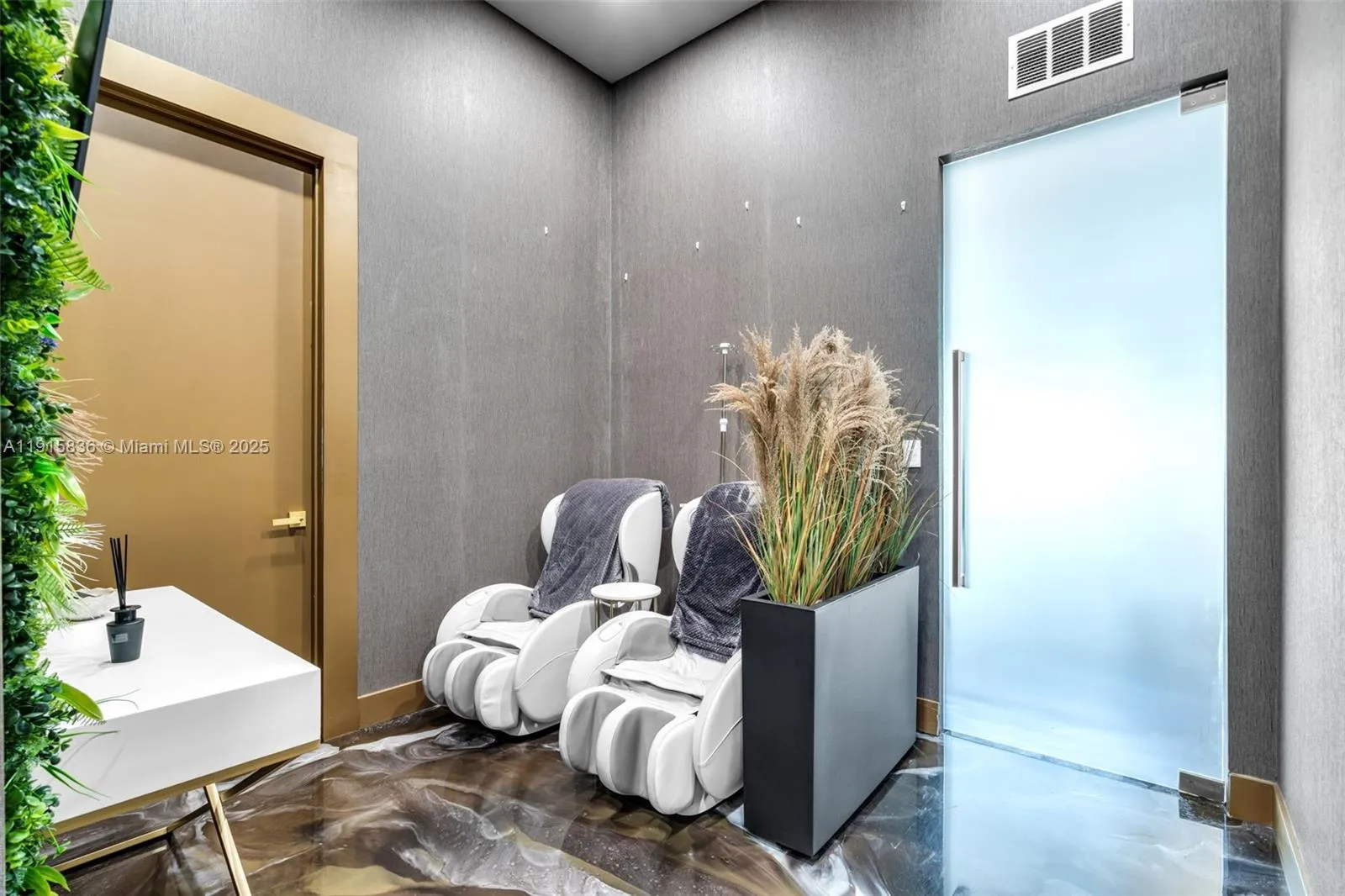 Confidential 8th St, Miami, Florida 33184, Miami, Florida 33184, ,Business Opportunity,For Sale,Confidential 8th St, Miami, Florida 33184,A11915836