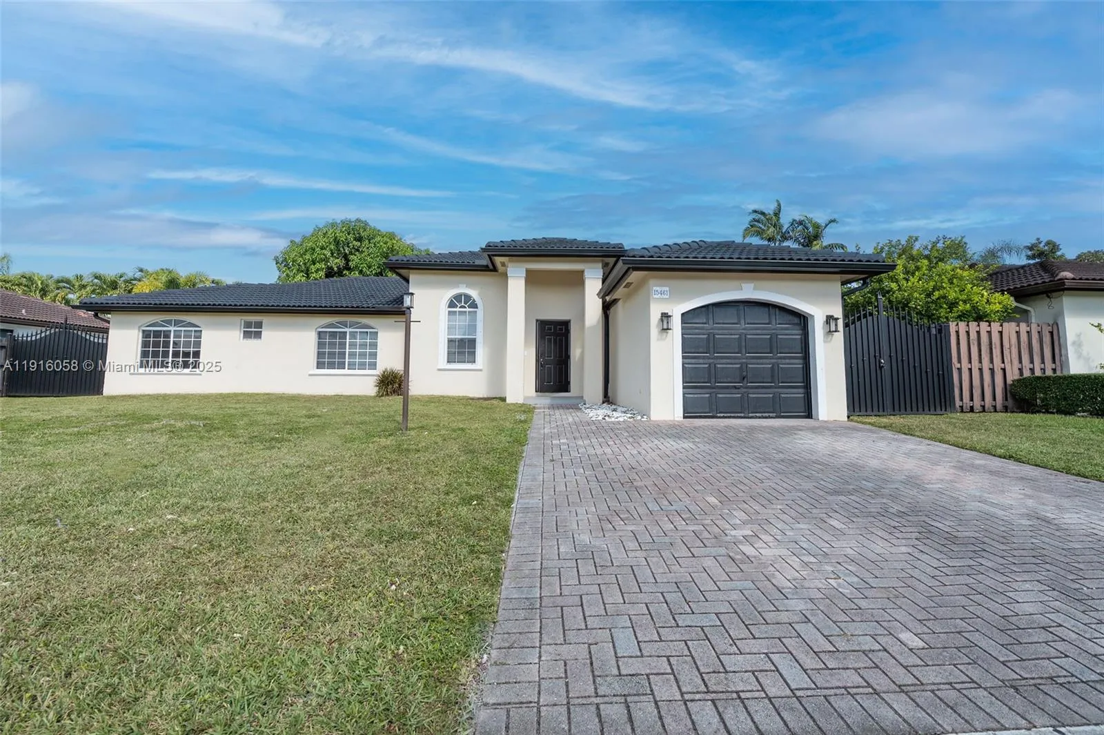 15461 170th Ter, Miami, Florida 33187, Miami, Florida 33187, 3 Bedrooms Bedrooms, ,2 BathroomsBathrooms,Residential Lease,For Rent,15461 170th Ter, Miami, Florida 33187,A11916058