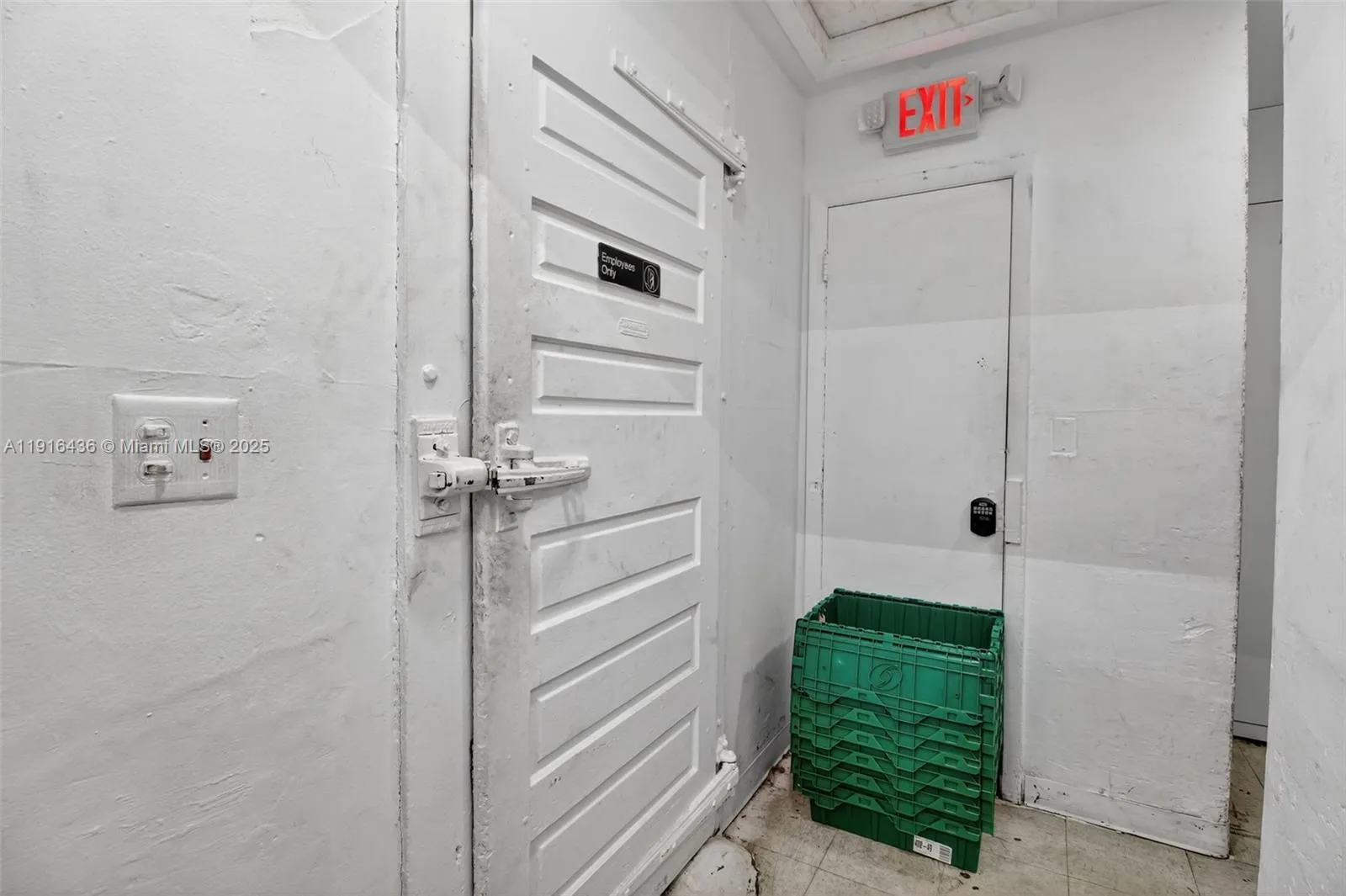 Le Jeune Cafe, Miami, Florida 33126, Miami, Florida 33126, ,Business Opportunity,For Sale,Le Jeune Cafe, Miami, Florida 33126,A11916436