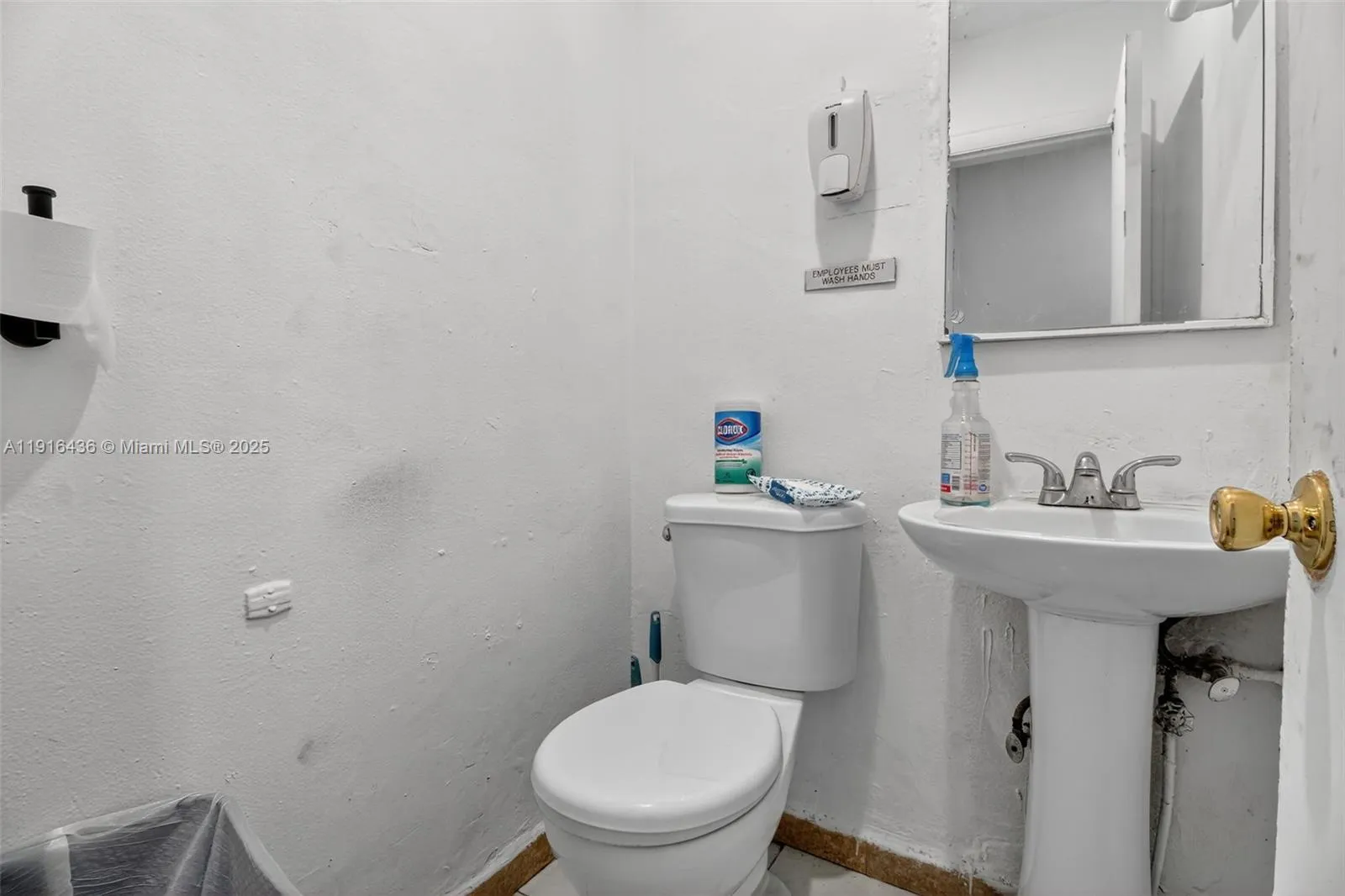 Le Jeune Cafe, Miami, Florida 33126, Miami, Florida 33126, ,Business Opportunity,For Sale,Le Jeune Cafe, Miami, Florida 33126,A11916436