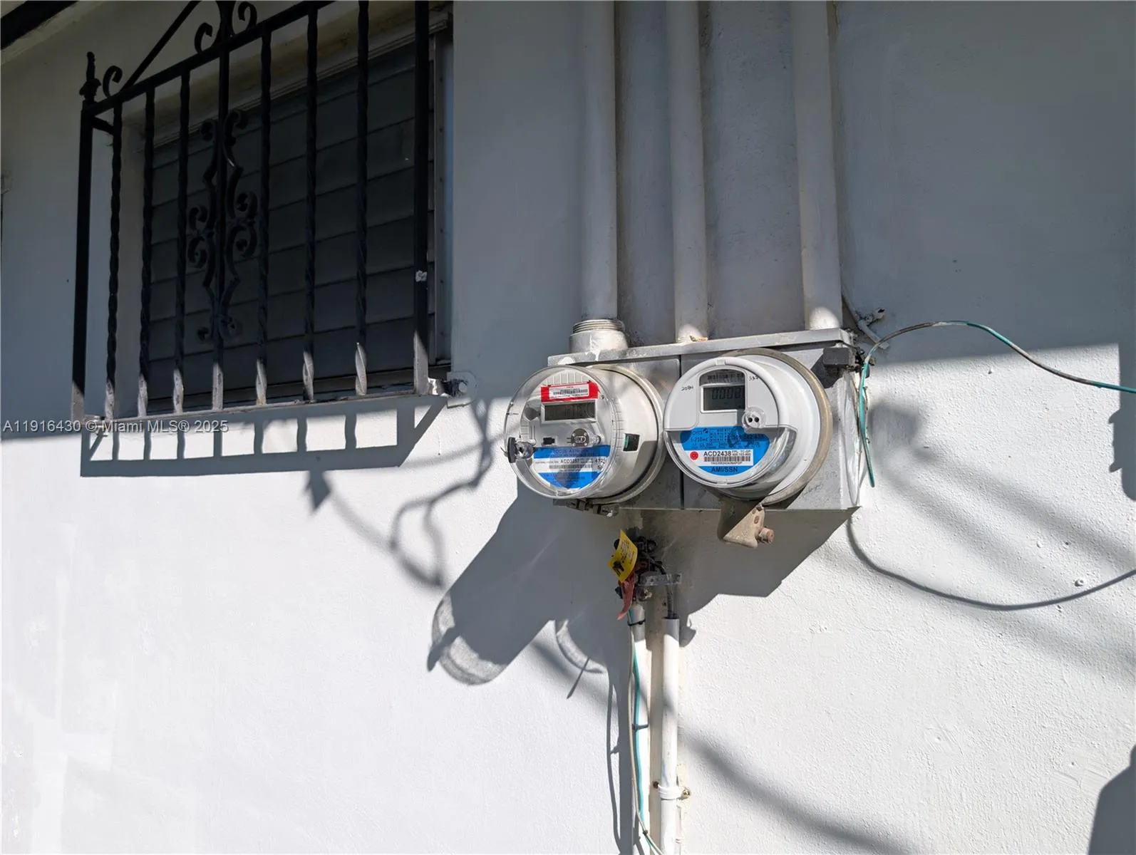 335 - 337 Ne 168th St, North Miami Beach, Florida, North Miami Beach, Florida 33162, ,Residential Income,For Sale,335 - 337 Ne 168th St, North Miami Beach, Florida ,A11916430