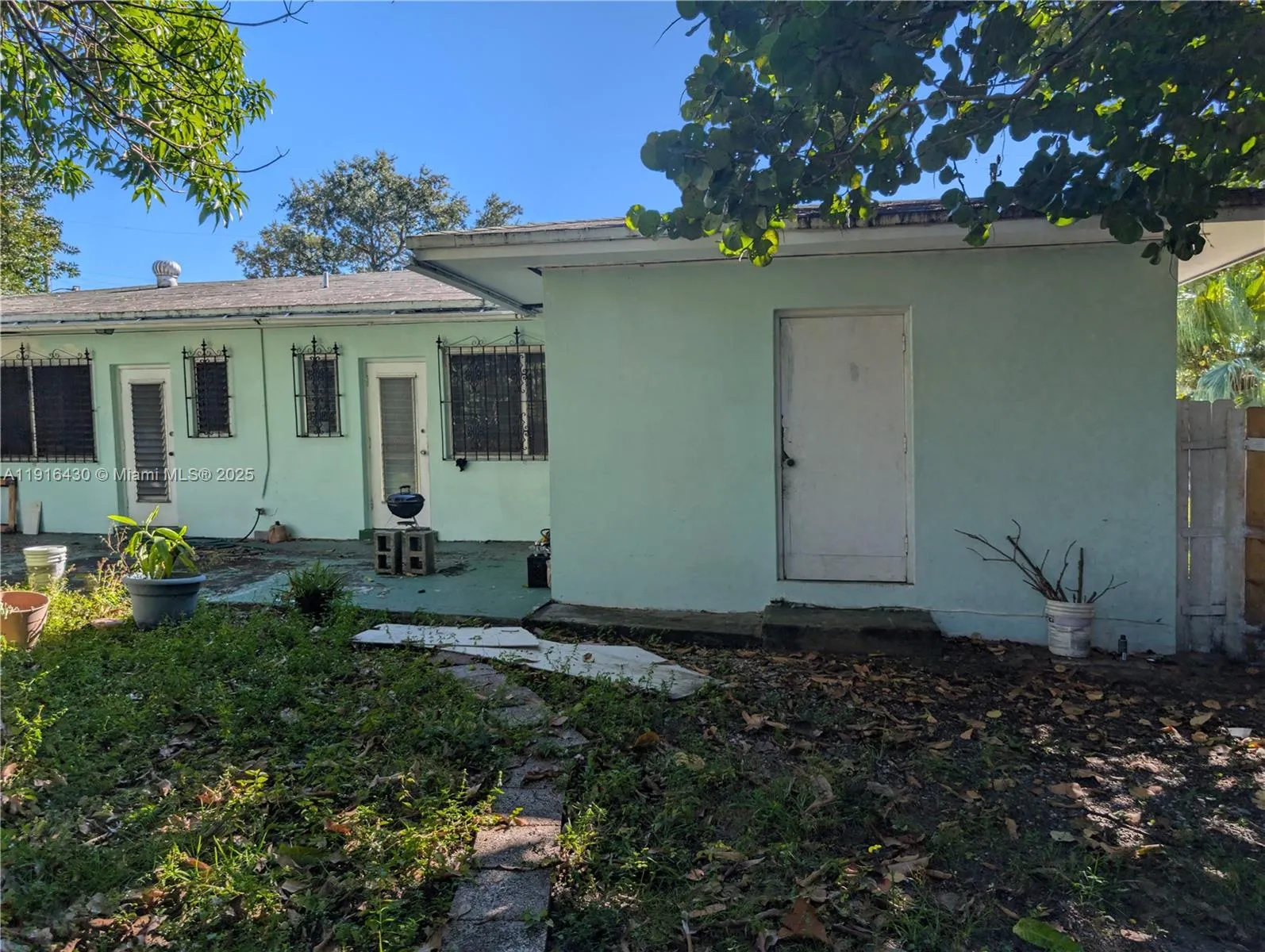 335 - 337 Ne 168th St, North Miami Beach, Florida, North Miami Beach, Florida 33162, ,Residential Income,For Sale,335 - 337 Ne 168th St, North Miami Beach, Florida ,A11916430