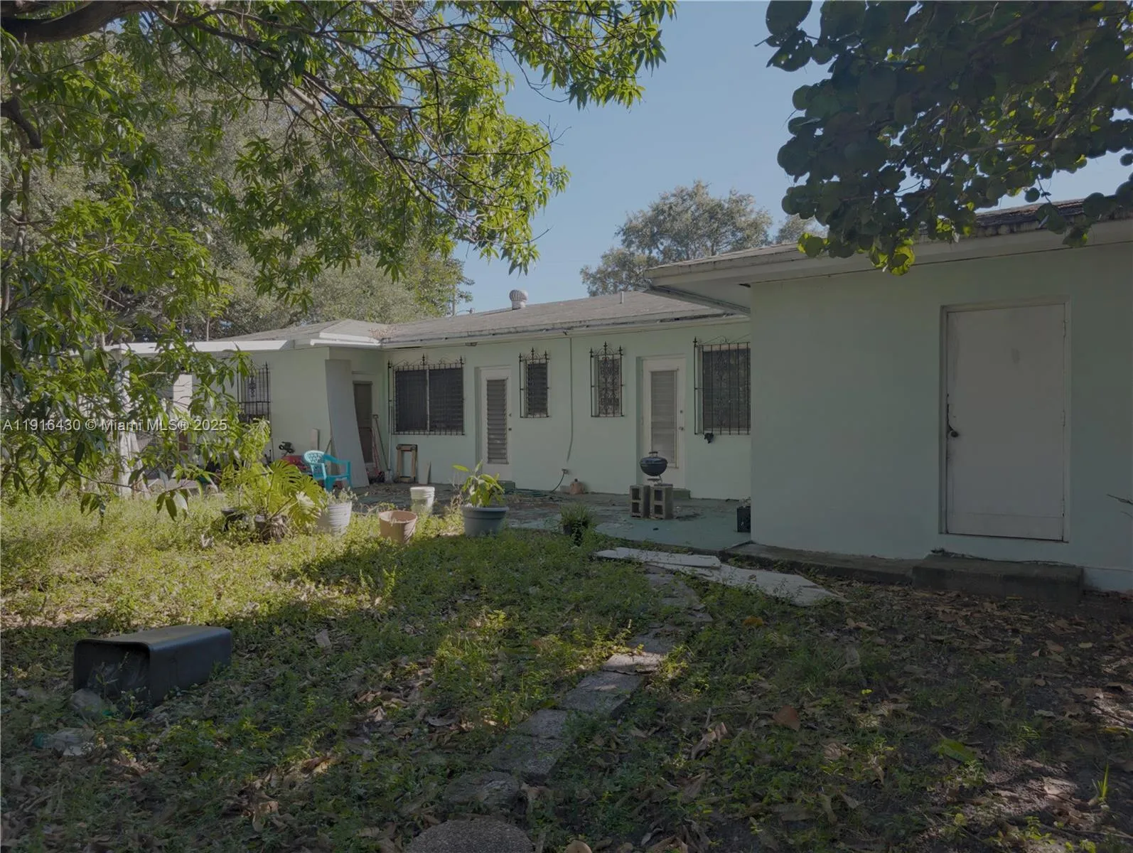 335 - 337 Ne 168th St, North Miami Beach, Florida, North Miami Beach, Florida 33162, ,Residential Income,For Sale,335 - 337 Ne 168th St, North Miami Beach, Florida ,A11916430