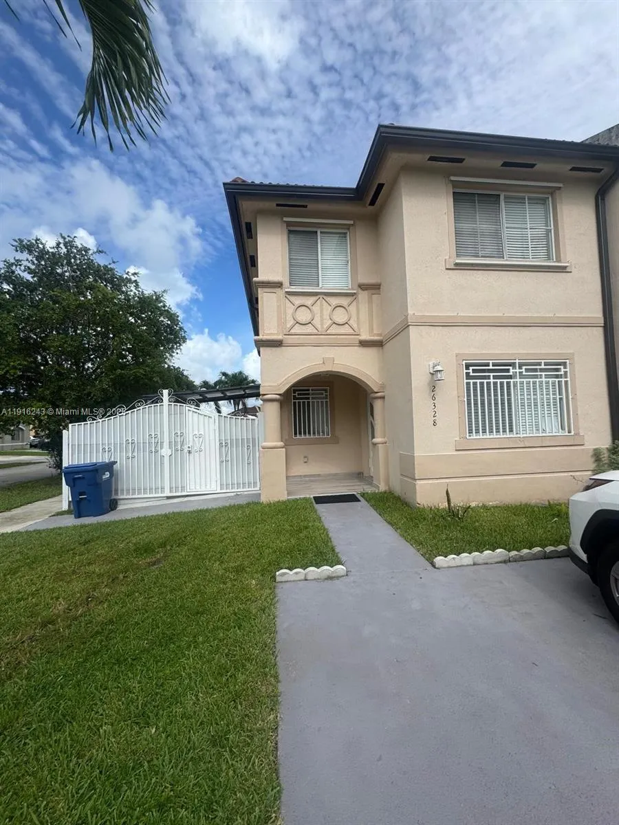 26328 Sw 135th Pl, Homestead, Florida 33032, Homestead, Florida 33032, 3 Bedrooms Bedrooms, ,2 BathroomsBathrooms,Residential,For Sale,26328 Sw 135th Pl, Homestead, Florida 33032,A11916243