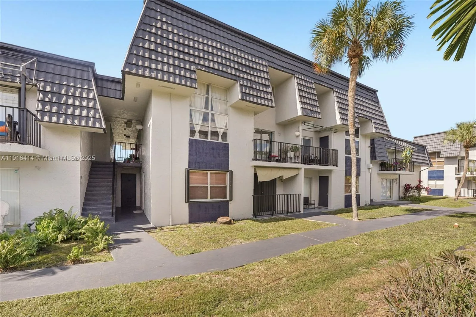 8001 W 6th Ave M, Hialeah, Florida 33014, Hialeah, Florida 33014, 3 Bedrooms Bedrooms, ,2 BathroomsBathrooms,Residential,For Sale,8001 W 6th Ave M, Hialeah, Florida 33014,A11916414