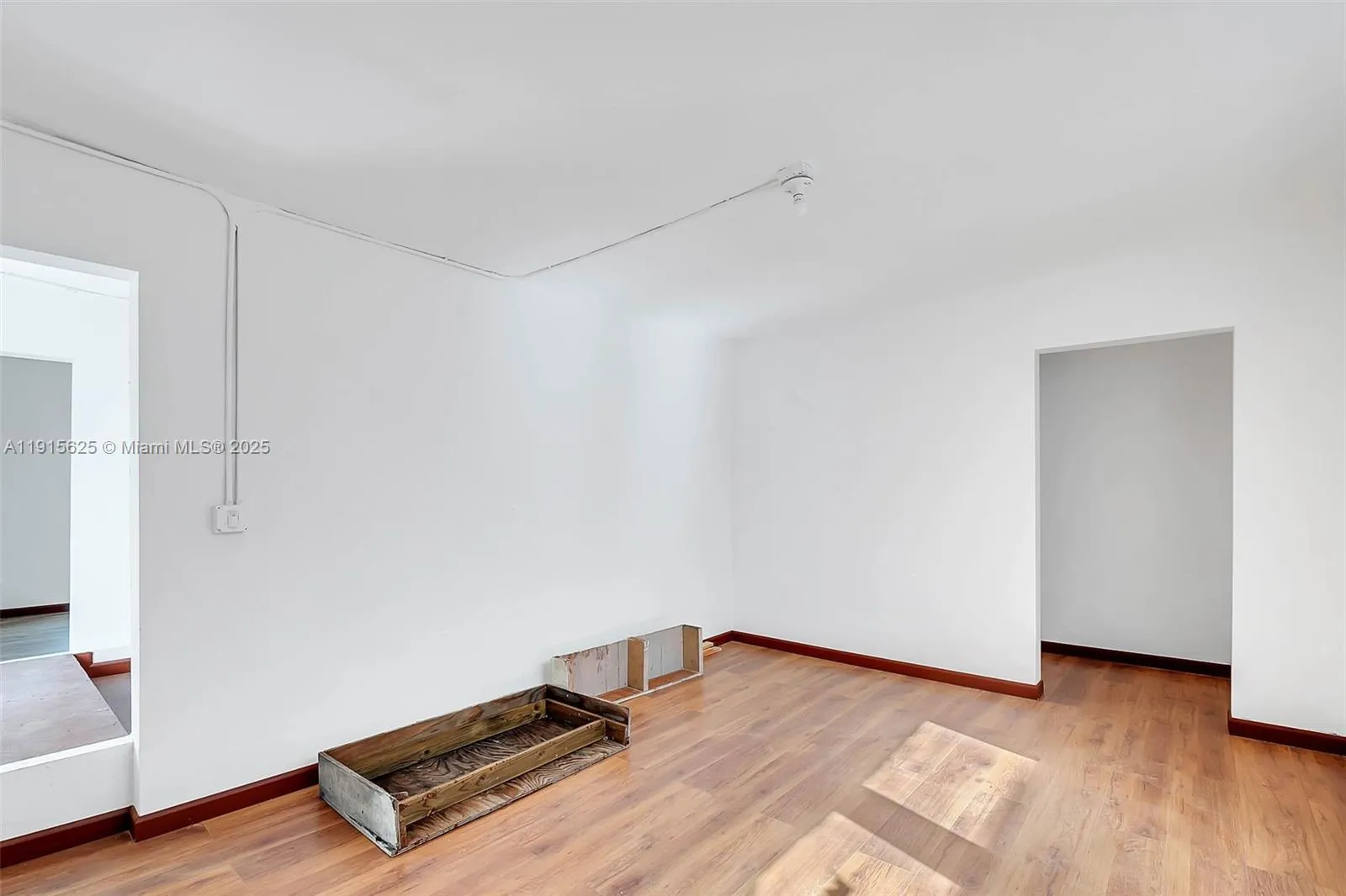 1818 Nw 17th Ave, Miami, Florida 33125, Miami, Florida 33125, ,Commercial Sale,For Sale,1818 Nw 17th Ave, Miami, Florida 33125,A11915625