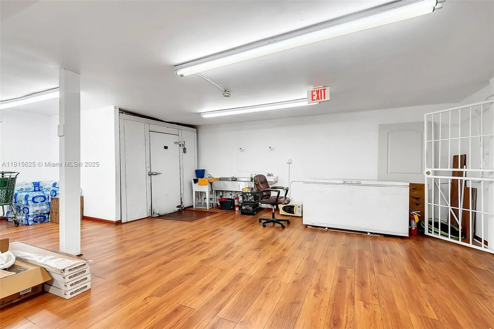 1818 Nw 17th Ave, Miami, Florida 33125, Miami, Florida 33125, ,Commercial Sale,For Sale,1818 Nw 17th Ave, Miami, Florida 33125,A11915625