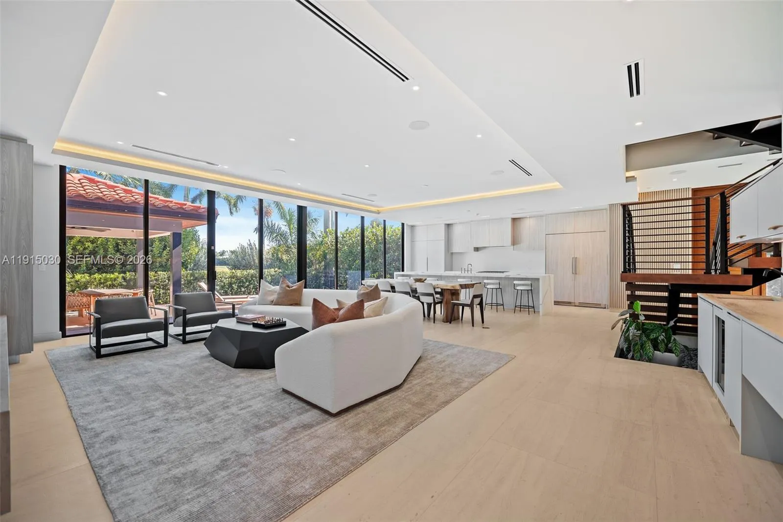 5831 Alton Rd, Miami Beach, Florida 33140, Miami Beach, Florida 33140, 4 Bedrooms Bedrooms, ,4 BathroomsBathrooms,Residential,For Sale,5831 Alton Rd, Miami Beach, Florida 33140,A11915030