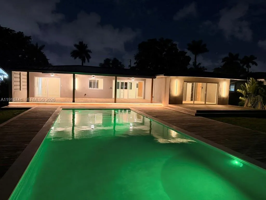 360 Nw 87th St, El Portal, Florida 33150, El Portal, Florida 33150, 4 Bedrooms Bedrooms, ,3 BathroomsBathrooms,Residential,For Sale,360 Nw 87th St, El Portal, Florida 33150,A11916741