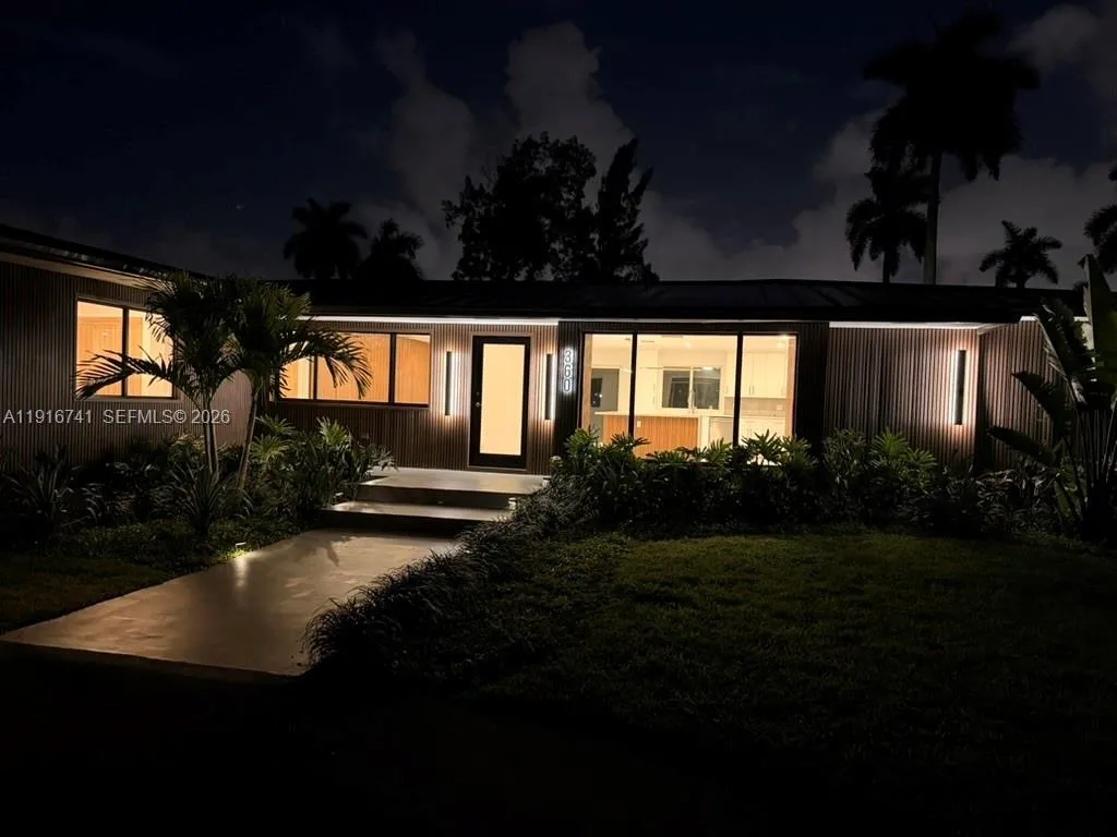 360 Nw 87th St, El Portal, Florida 33150, El Portal, Florida 33150, 4 Bedrooms Bedrooms, ,3 BathroomsBathrooms,Residential,For Sale,360 Nw 87th St, El Portal, Florida 33150,A11916741