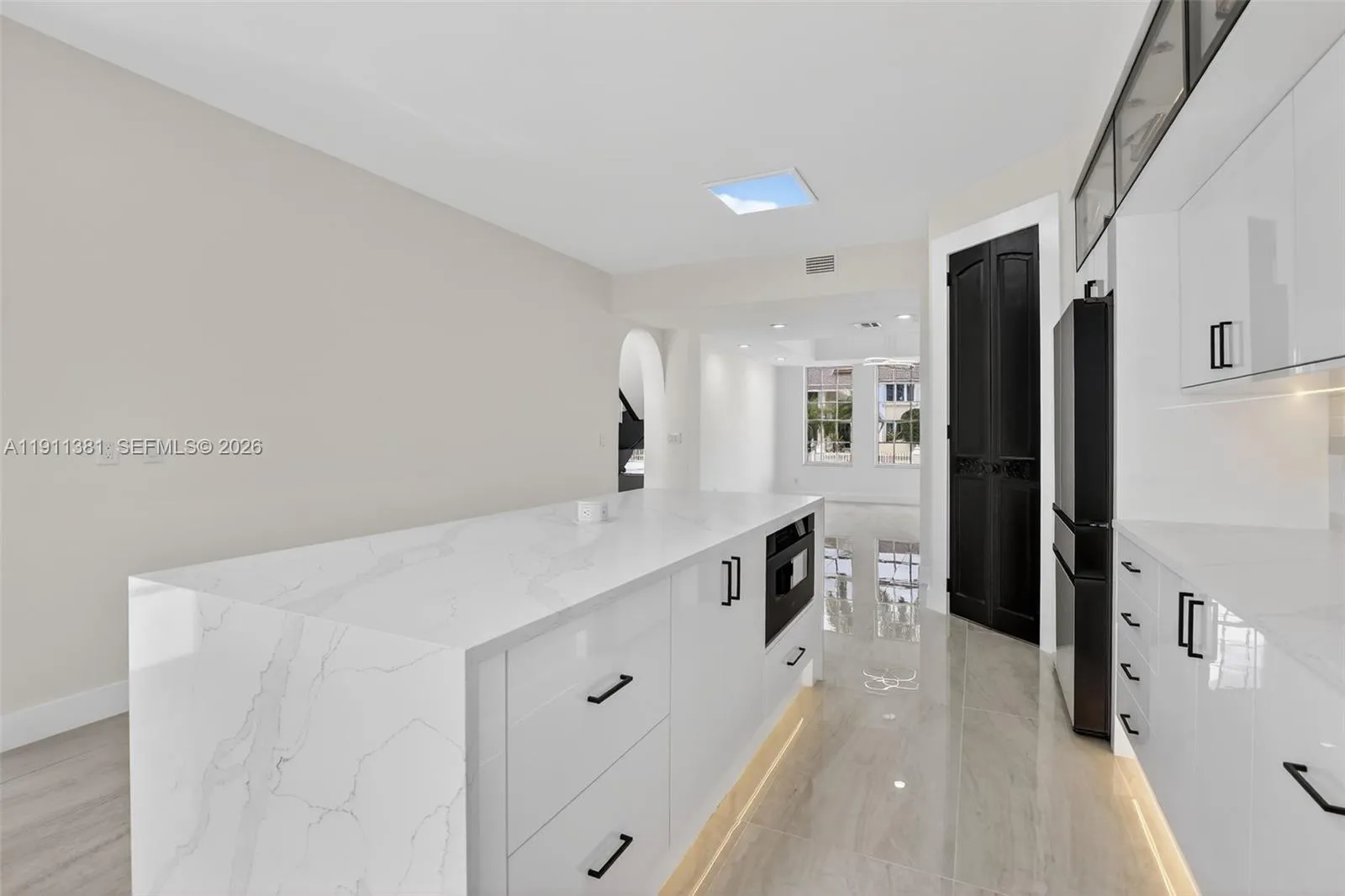 12360 Sw 1st St, Plantation, Florida 33325, Plantation, Florida 33325, 6 Bedrooms Bedrooms, ,5 BathroomsBathrooms,Residential,For Sale,12360 Sw 1st St, Plantation, Florida 33325,A11911381