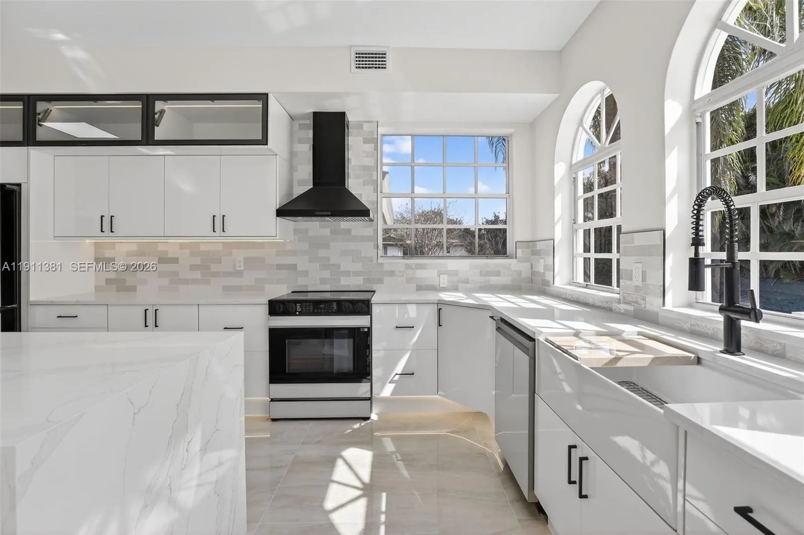 12360 Sw 1st St, Plantation, Florida 33325, Plantation, Florida 33325, 6 Bedrooms Bedrooms, ,5 BathroomsBathrooms,Residential,For Sale,12360 Sw 1st St, Plantation, Florida 33325,A11911381