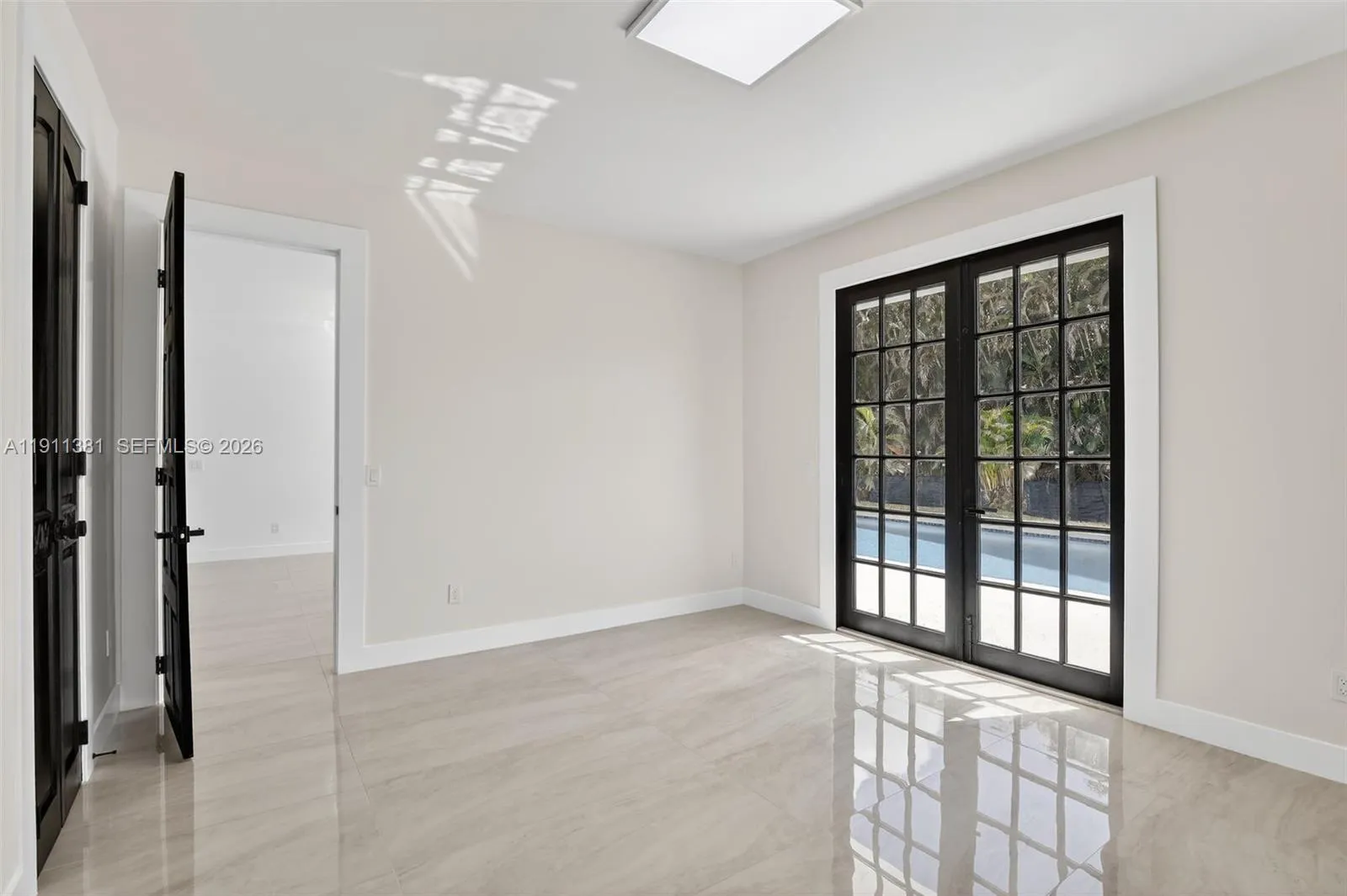 12360 Sw 1st St, Plantation, Florida 33325, Plantation, Florida 33325, 6 Bedrooms Bedrooms, ,5 BathroomsBathrooms,Residential,For Sale,12360 Sw 1st St, Plantation, Florida 33325,A11911381