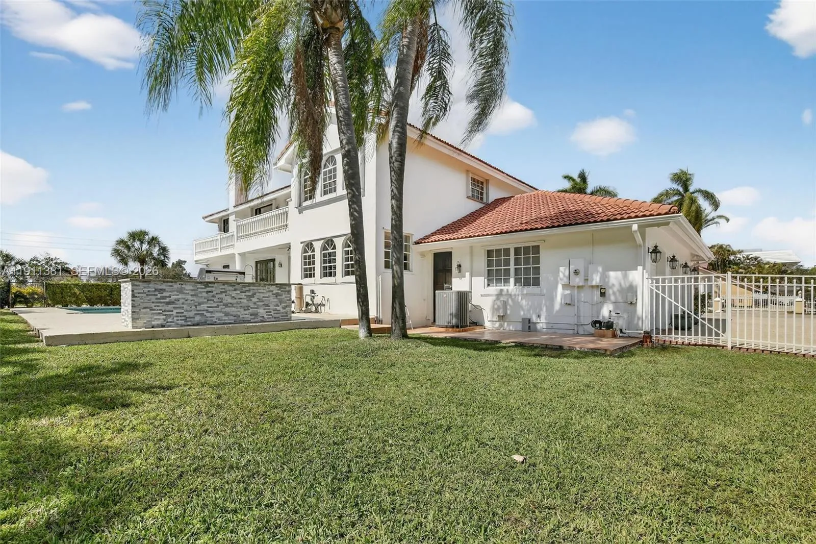 12360 Sw 1st St, Plantation, Florida 33325, Plantation, Florida 33325, 6 Bedrooms Bedrooms, ,5 BathroomsBathrooms,Residential,For Sale,12360 Sw 1st St, Plantation, Florida 33325,A11911381