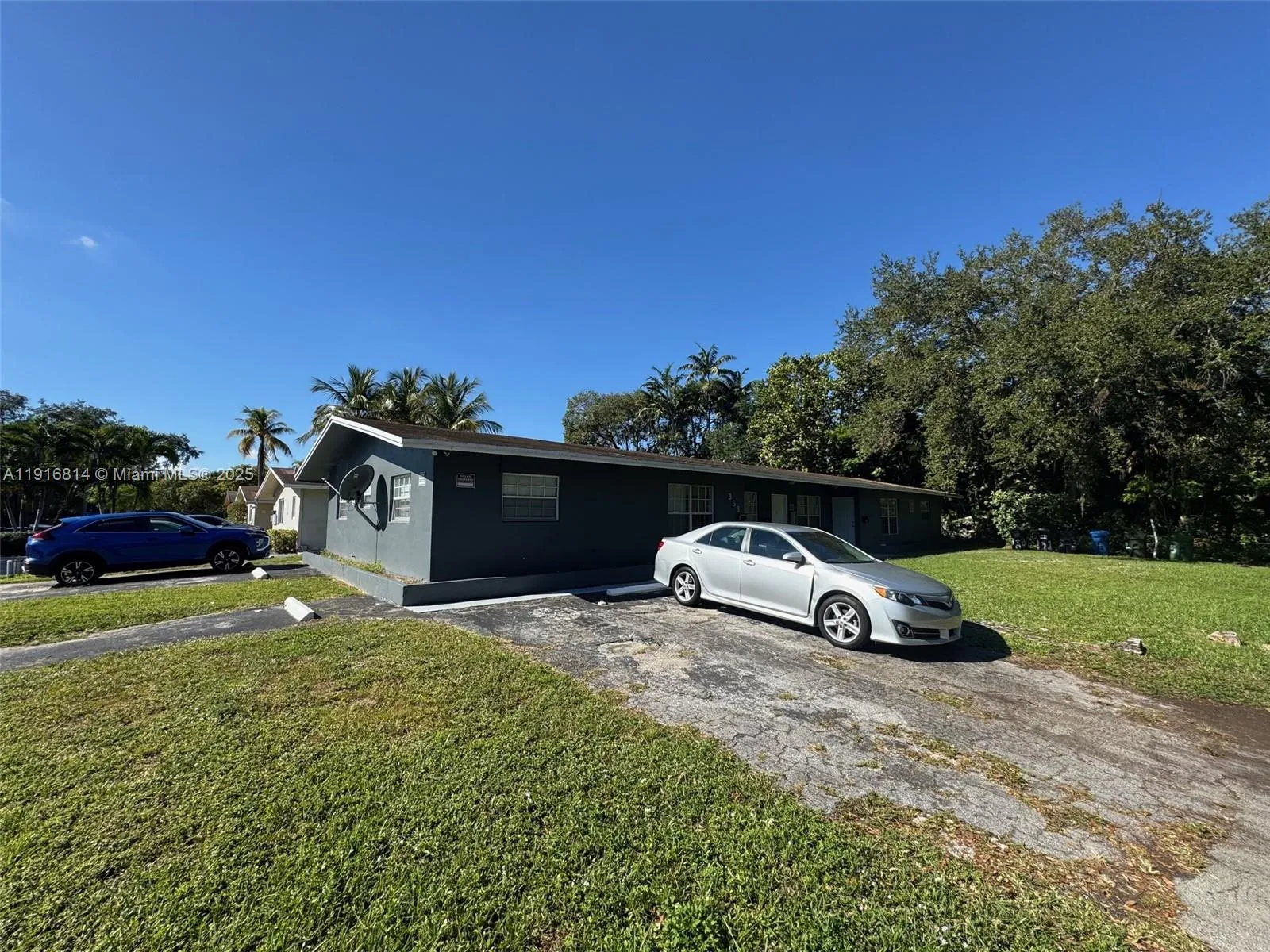 353 Sw 19th Ave, Fort Lauderdale, Florida 33312, Fort Lauderdale, Florida 33312, ,Residential Income,For Sale,353 Sw 19th Ave, Fort Lauderdale, Florida 33312,A11916814