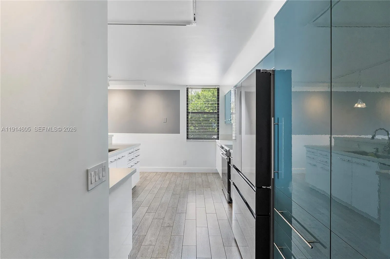 105 Lake Emerald Dr 216, Oakland Park, Florida 333, Oakland Park, Florida 33309, 2 Bedrooms Bedrooms, ,2 BathroomsBathrooms,Residential,For Sale,105 Lake Emerald Dr 216, Oakland Park, Florida 333,A11914605