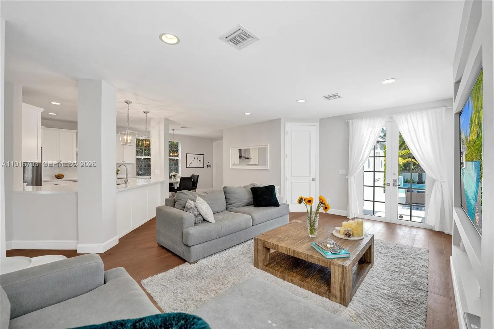 919 Adams St, Hollywood, Florida 33019, Hollywood, Florida 33019, 4 Bedrooms Bedrooms, ,3 BathroomsBathrooms,Residential,For Sale,919 Adams St, Hollywood, Florida 33019,A11916793