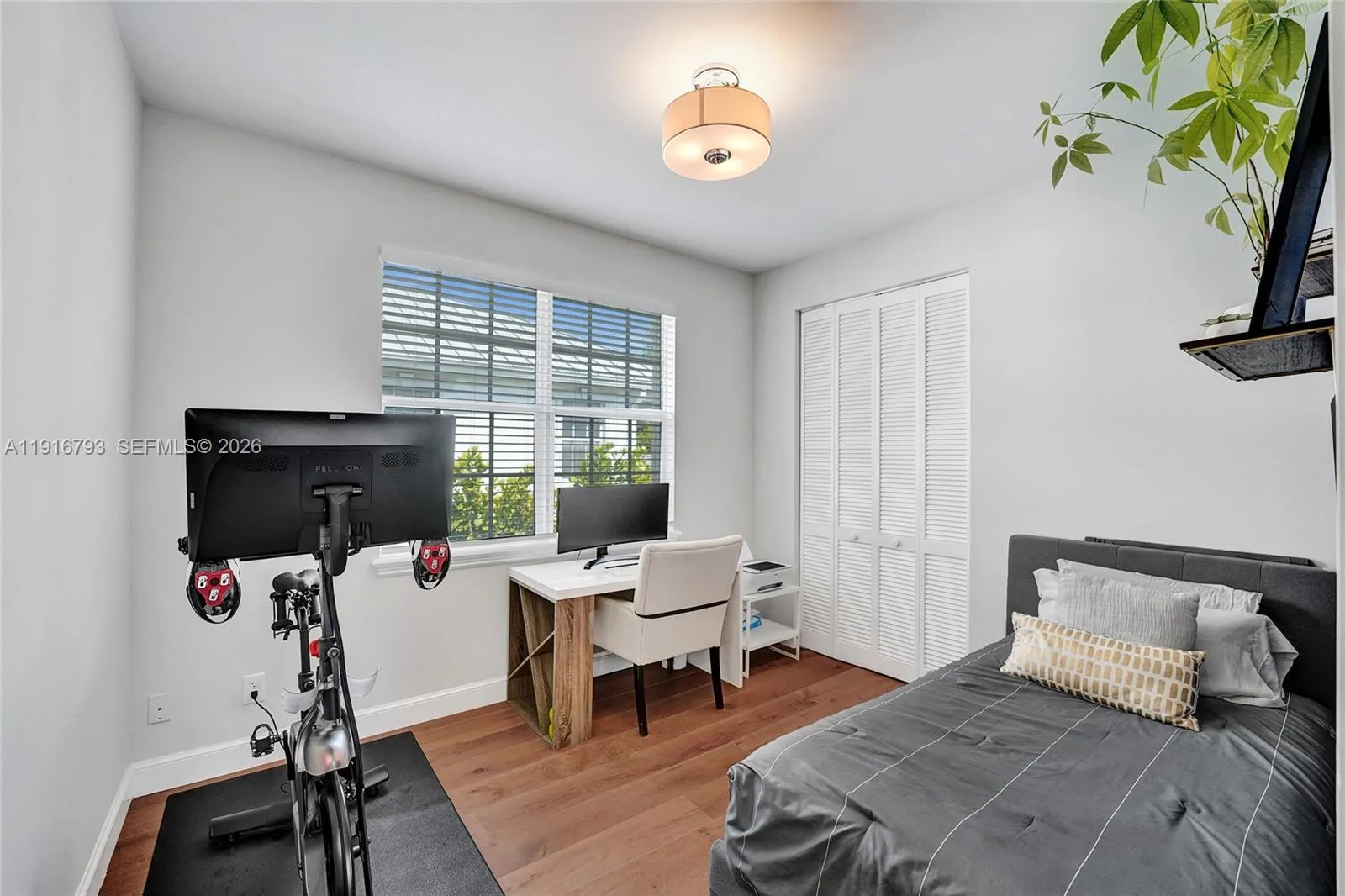 919 Adams St, Hollywood, Florida 33019, Hollywood, Florida 33019, 4 Bedrooms Bedrooms, ,3 BathroomsBathrooms,Residential,For Sale,919 Adams St, Hollywood, Florida 33019,A11916793