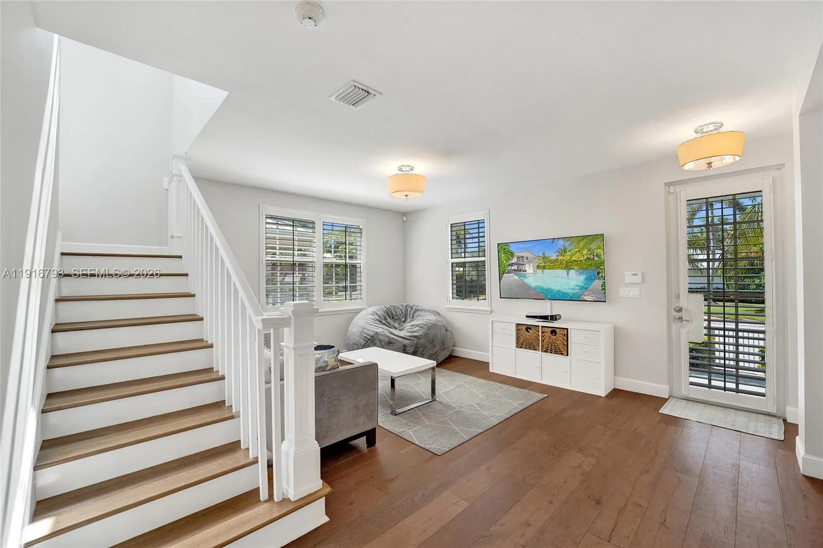 919 Adams St, Hollywood, Florida 33019, Hollywood, Florida 33019, 4 Bedrooms Bedrooms, ,3 BathroomsBathrooms,Residential,For Sale,919 Adams St, Hollywood, Florida 33019,A11916793